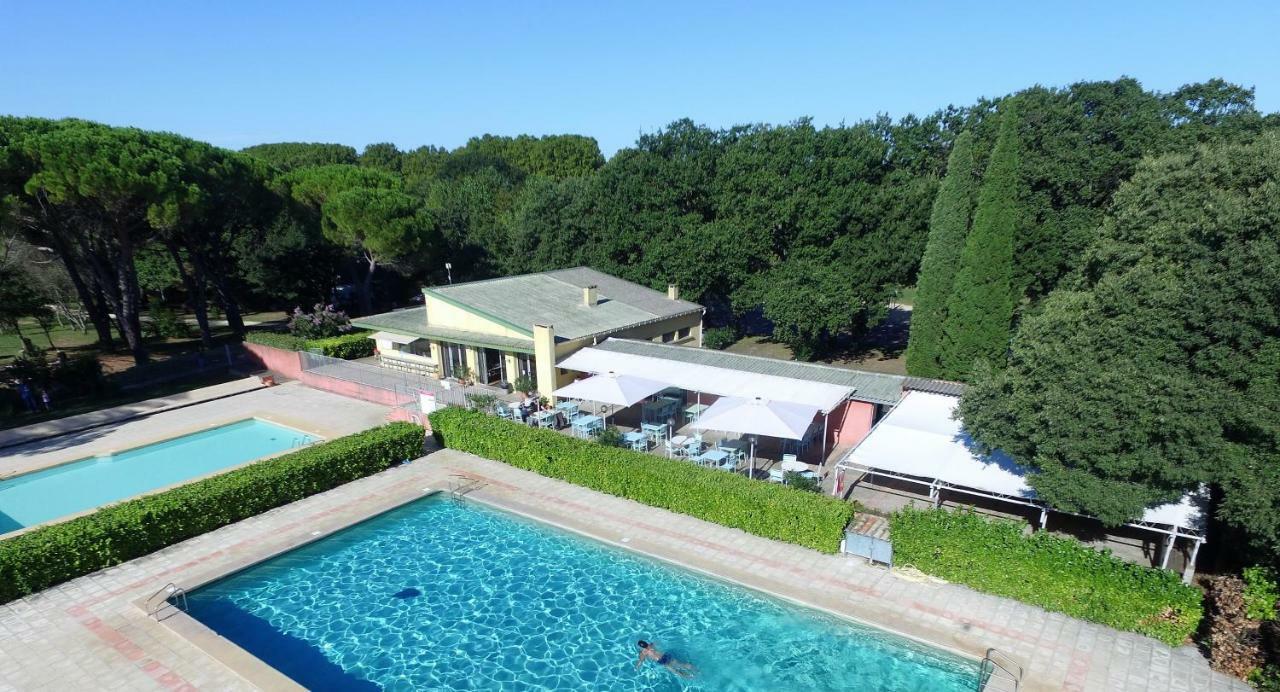 Hotel Domaine Le Moulin Neuf Saint-Quentin-la-Poterie Exterior foto